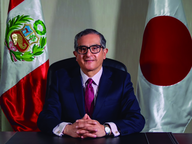 Nuestro actual encargado de negocios a.i., ministro Gustavo Figueroa, nos hace llegar su mensaje de Fiestas Patrias y Conmemoración de los 200 años de la Independencia del Perú